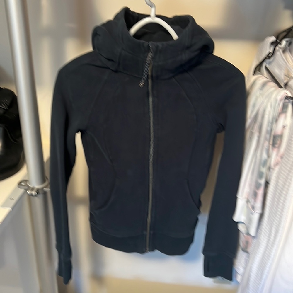 Lululemon Scuba sweatshirt hoody size 2
